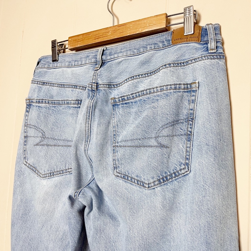 American Eagle 90s Low-Rise‎ Straight Jeans 12 SHORT Faded Light Wash Denim - Picture 5 of 9